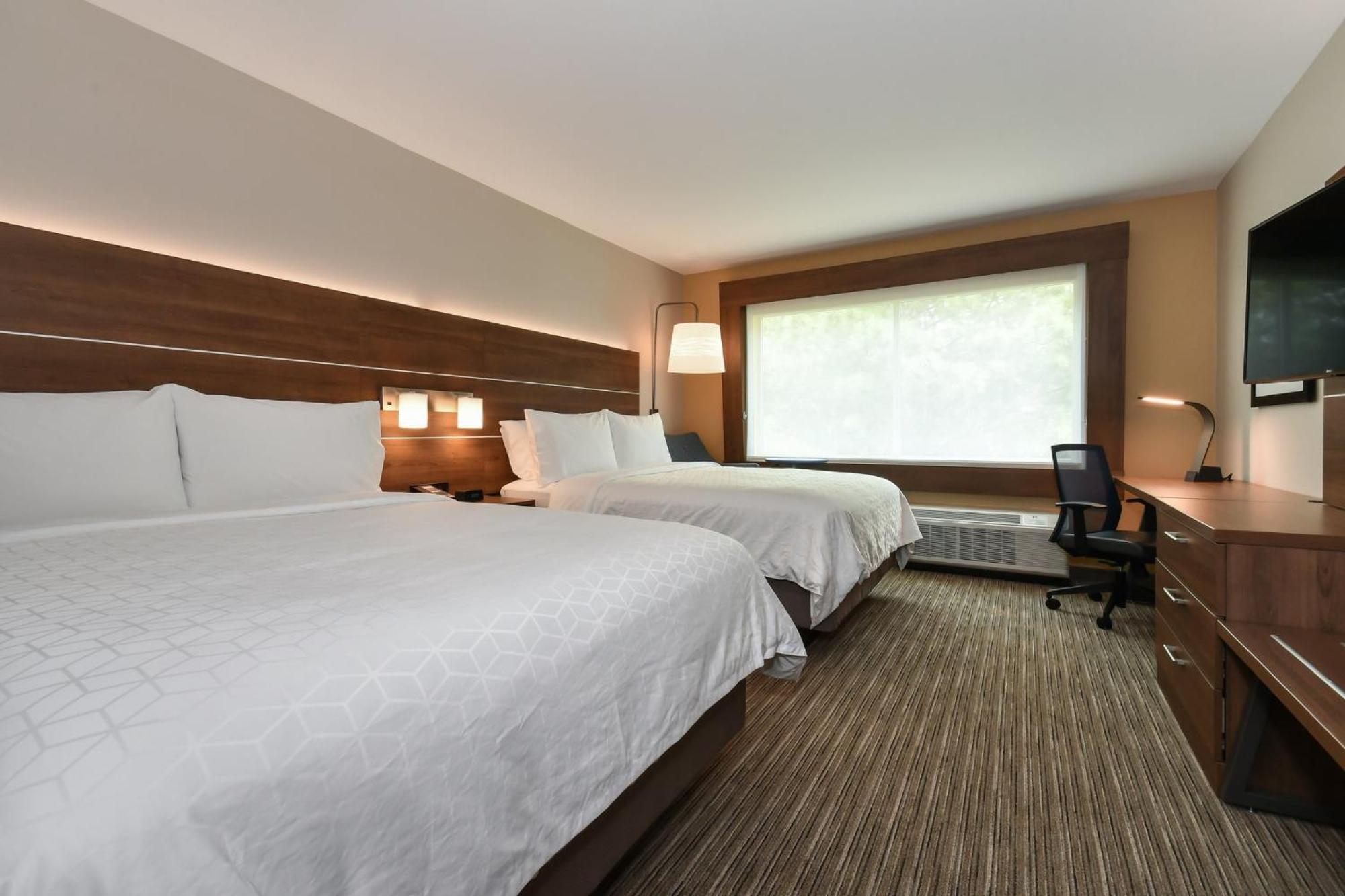 Holiday Inn Express & Suites Charlotte - Ballantyne By Ihg Ngoại thất bức ảnh