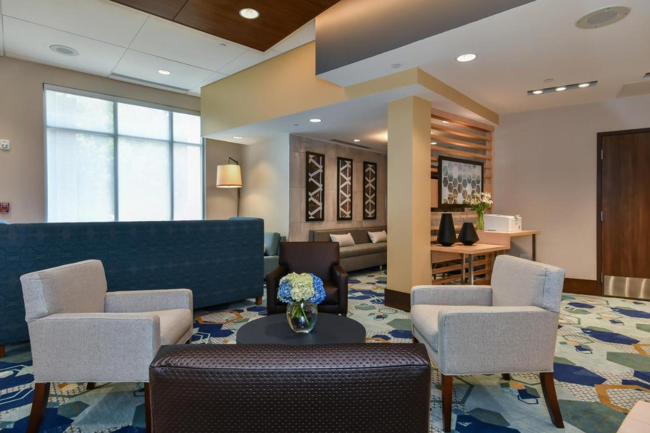 Holiday Inn Express & Suites Charlotte - Ballantyne, An Ihg Hotel Ngoại thất bức ảnh